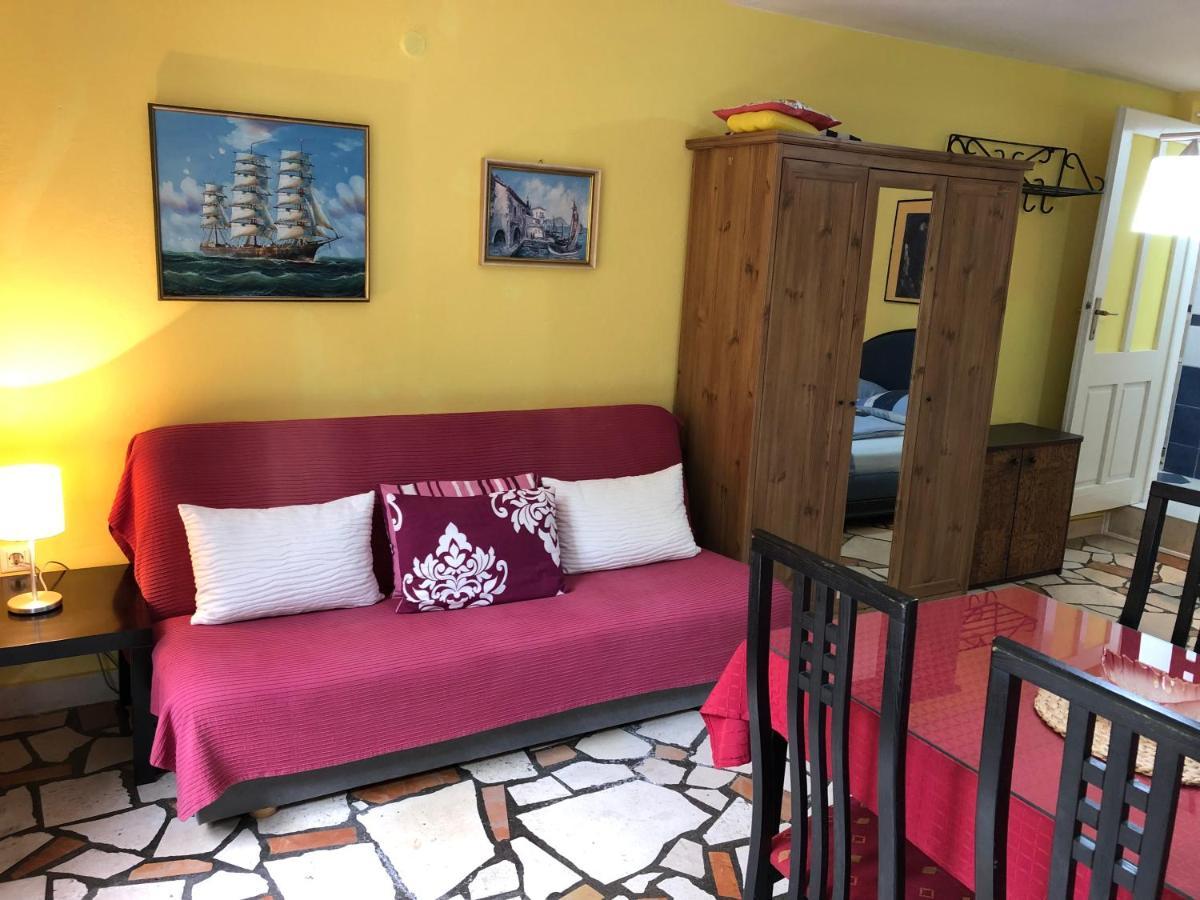 Haus Sonja Apartment Подгора Екстериор снимка