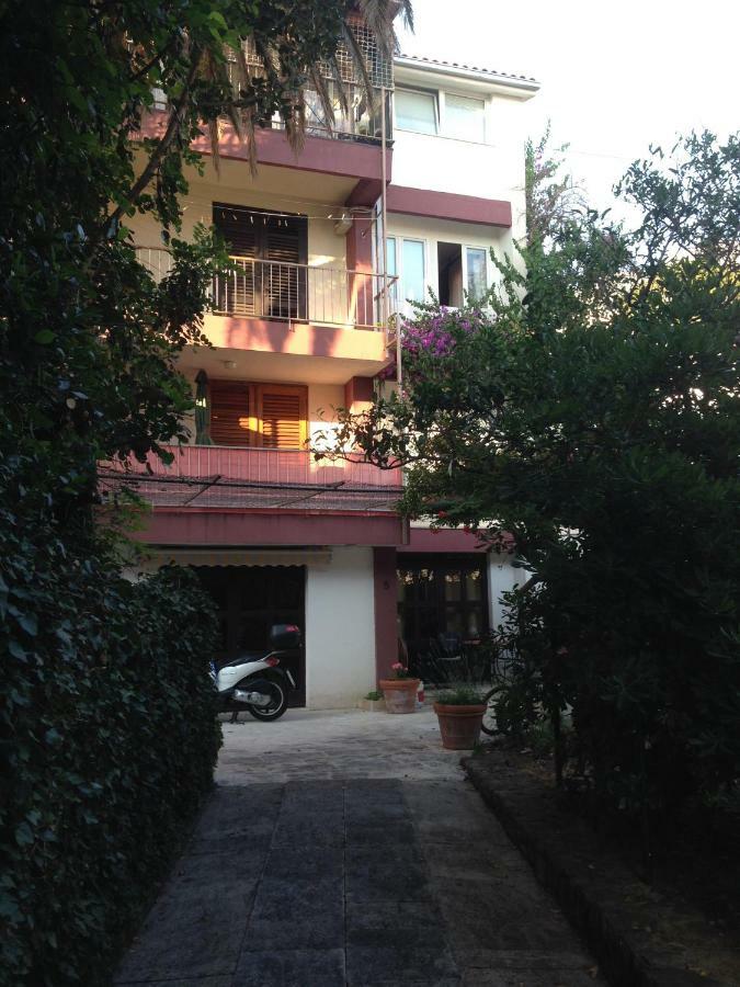 Haus Sonja Apartment Подгора Екстериор снимка